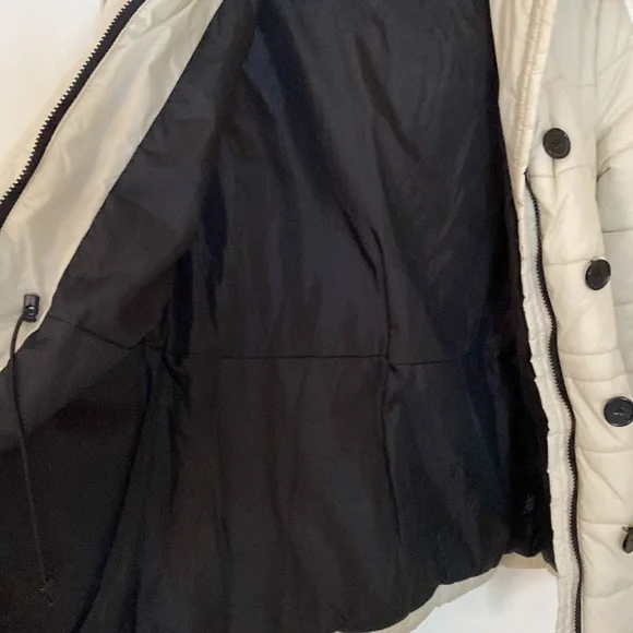 Winter jacket - Picture 5 of 7